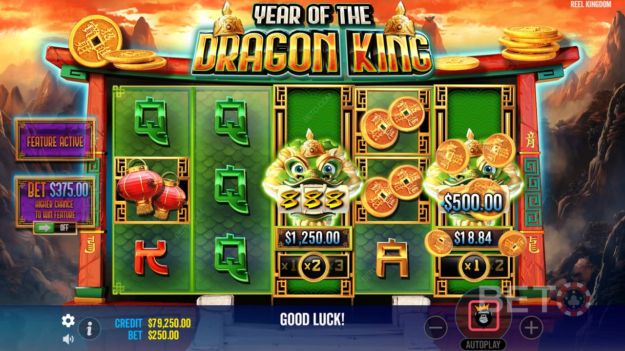 Дивіться, як обертаються міні-слоти в ігровому автоматі Year of the Dragon King