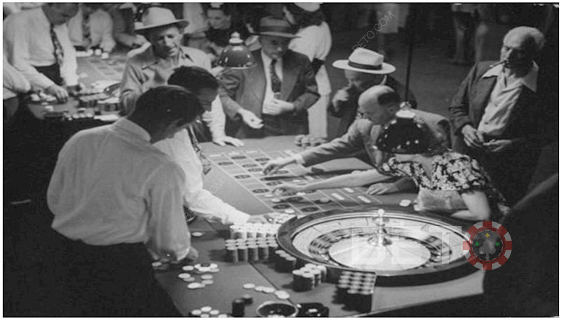 У голлівудських фільмах є багато сцен з казино, в яких присутня гра в рулетку