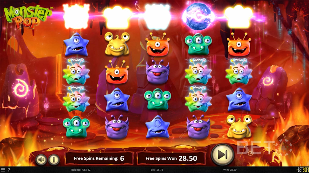 Дивіться, як розширюються барабани під час безкоштовних обертань в ігровому автоматі Monster Pop